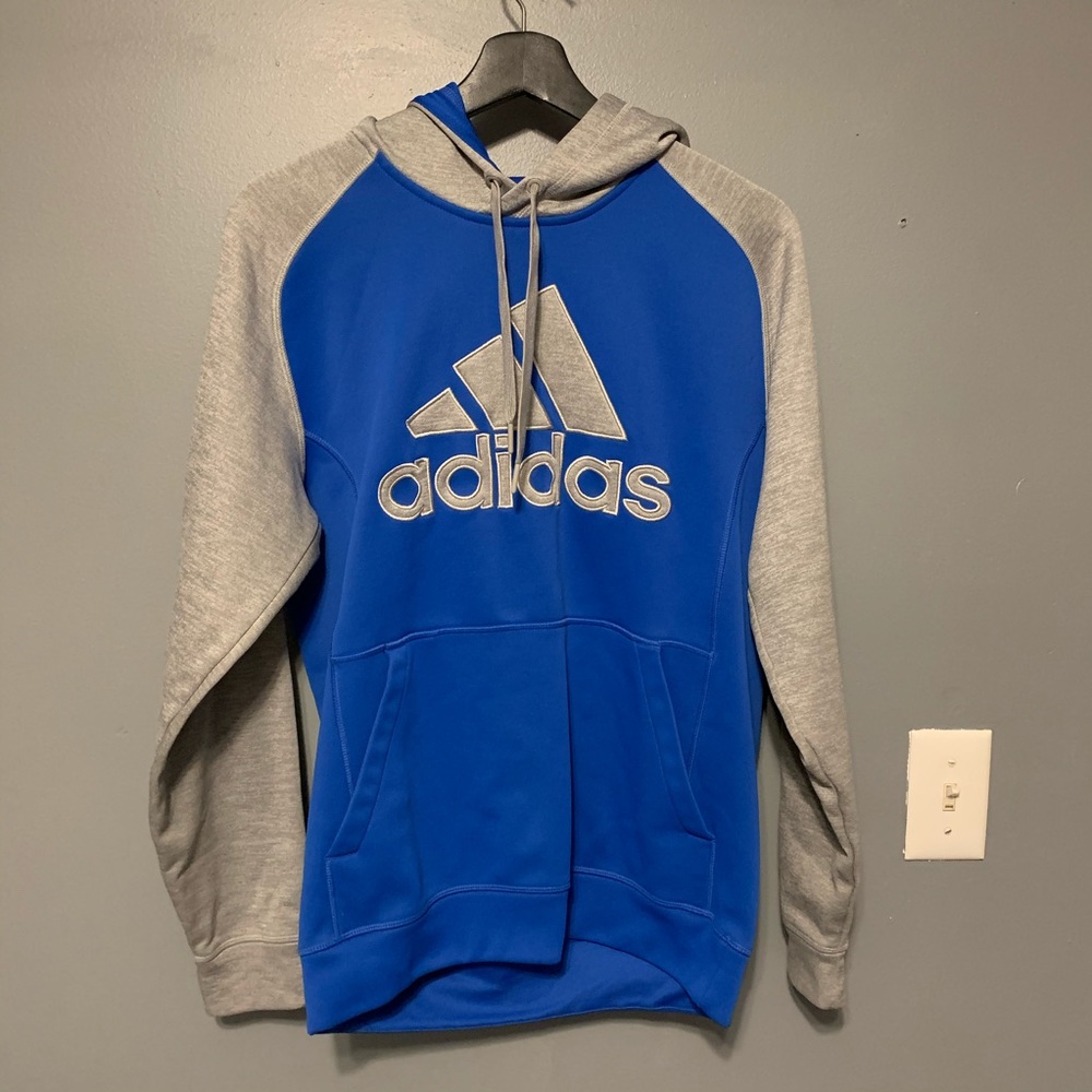 Sweatshirt from Adidas.